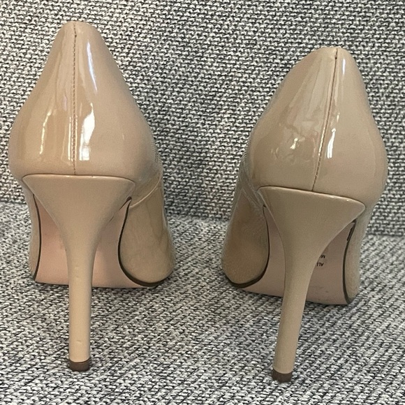 Delicious Tan Pointed Toe Heels with Sleek Stiletto - Picture 5 of 15